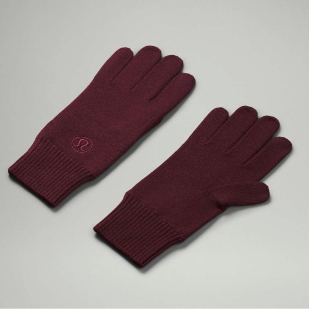 NWT Lululemon Womens Warm Revelation Gloves *Tech Cassis